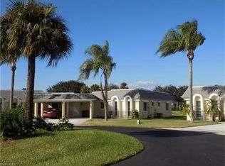 5 Regency Ct, Lehigh Acres, FL 33936