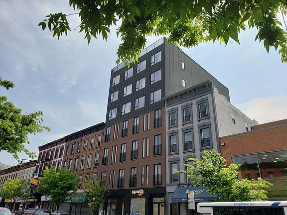 2nd image of 1460 Fulton St APT 5A