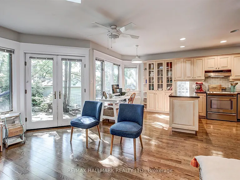 69 Normandy Blvd — Photo 8