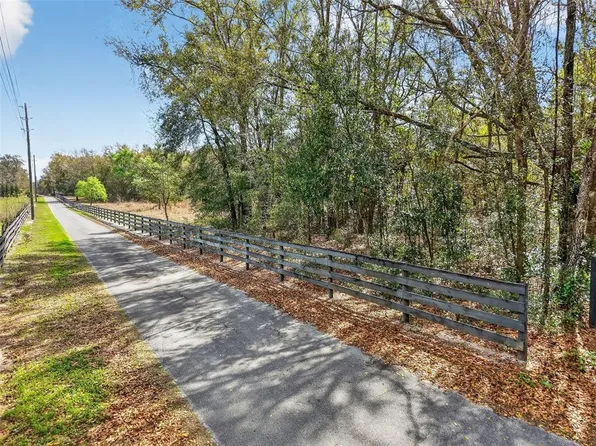 3800 Double D Circle Trl #R, Lady Lake, FL 32159