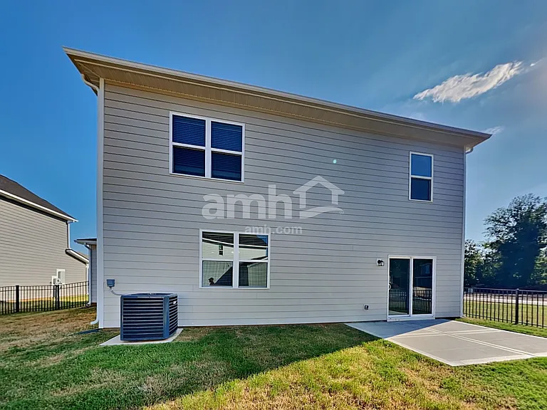 5340 Trust Dr — Photo 26