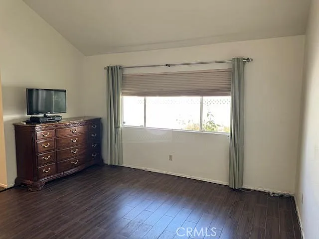 25671 Lawton Ave — Photo 10