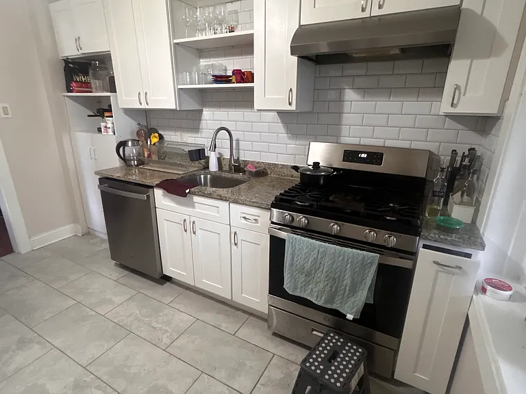 5325 W Giddings St #1W — Photo 6