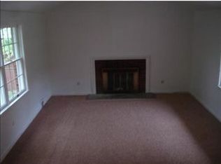 11 Bel Aire Dr, Delmont, PA