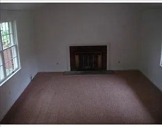 11 Bel Aire Dr photo 1