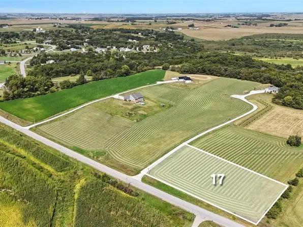 233rd Pl, Pella, IA 50219