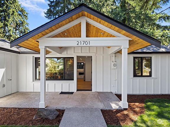 3rd image of 21701 55th Avenue W