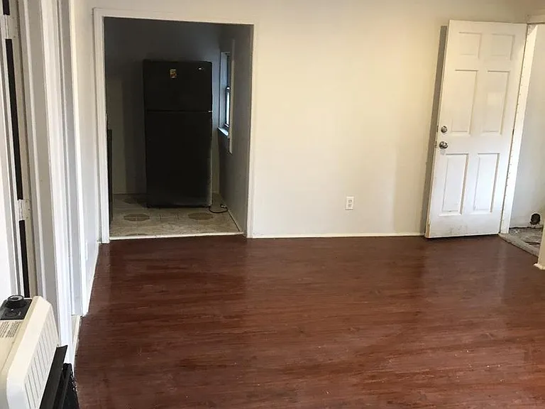 79 Lancaster St #2 — Photo 1