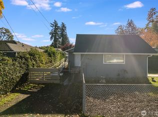 15115 Grant Avenue SW, Lakewood, WA 98498