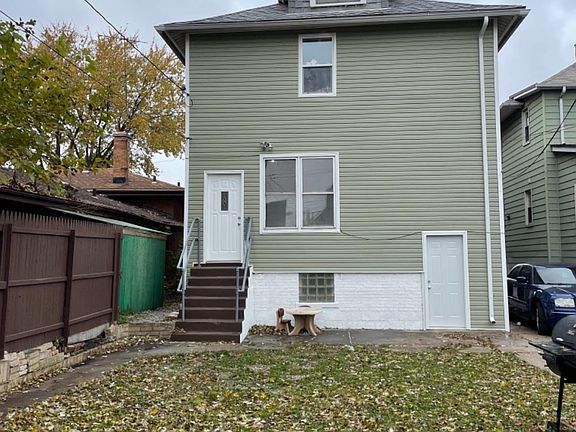 3rd image of 4859 Olcott Ave