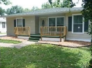 2151 Sandy Ridge Rd, Cahokia, IL 62206