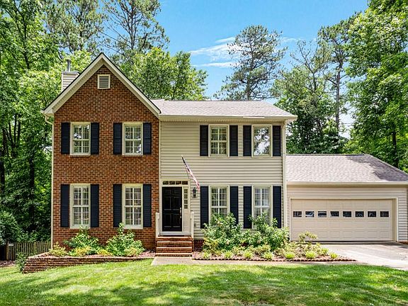 2nd image of 181 Knollwood Dr