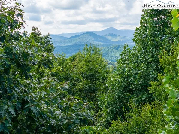 7B Red Sleigh Way, Fleetwood, NC 28626