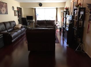 7661 Provincial Dr APT 103, Mc Lean, VA 22102