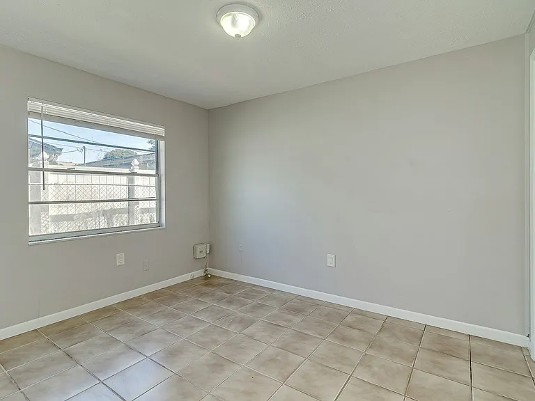 8727 N 50th St #A — Photo 10