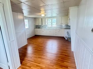 14 W Eby Rd, Leola, PA 17540