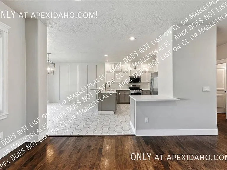 1828 W Divide Creek St — Photo 12