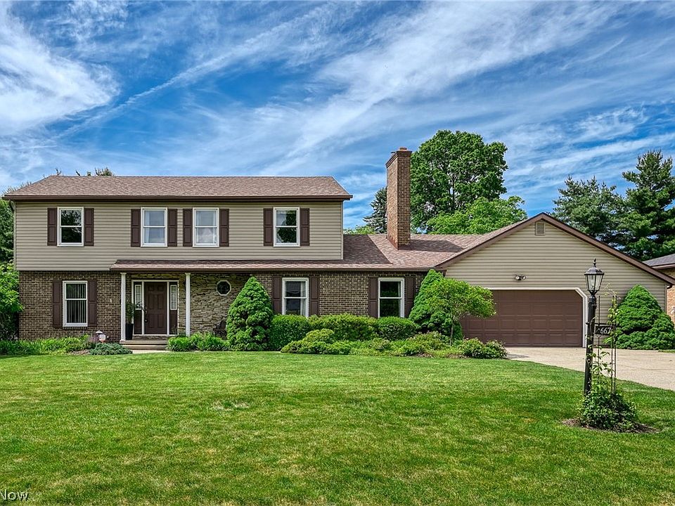 1st image of 667 Clark Dr