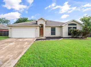 1612 Wintercrest Rd, Grand Prairie, TX 75052