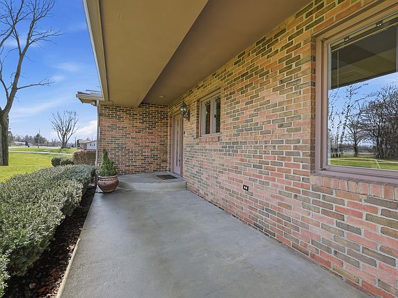 5th image of 11021 Darby Creek Rd