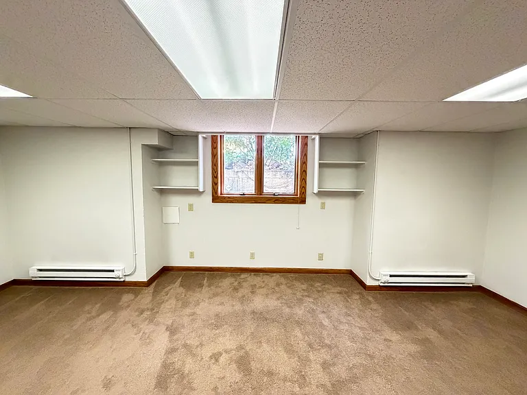 323 N Leroux St #C — Photo 20