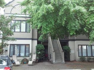 315 E Hall St, Savannah, GA 31401