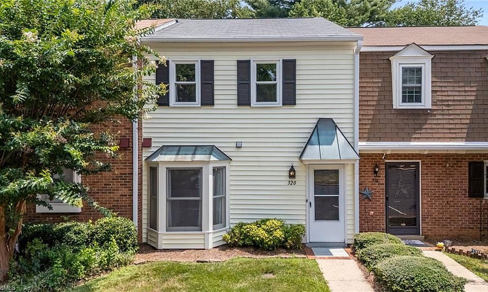 1st image of 320 Oak Arbor Ln