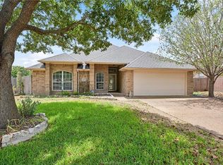 3629 Vienna Dr, College Station, TX 77845