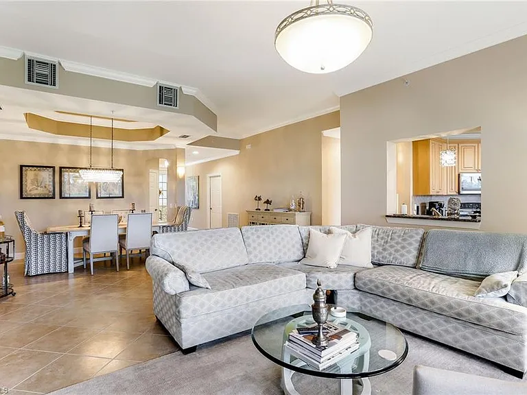8023 Players Cove Dr #6-101 — Photo 4