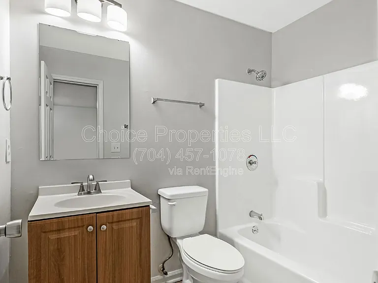 2611 Holton Ave #4 — Photo 10