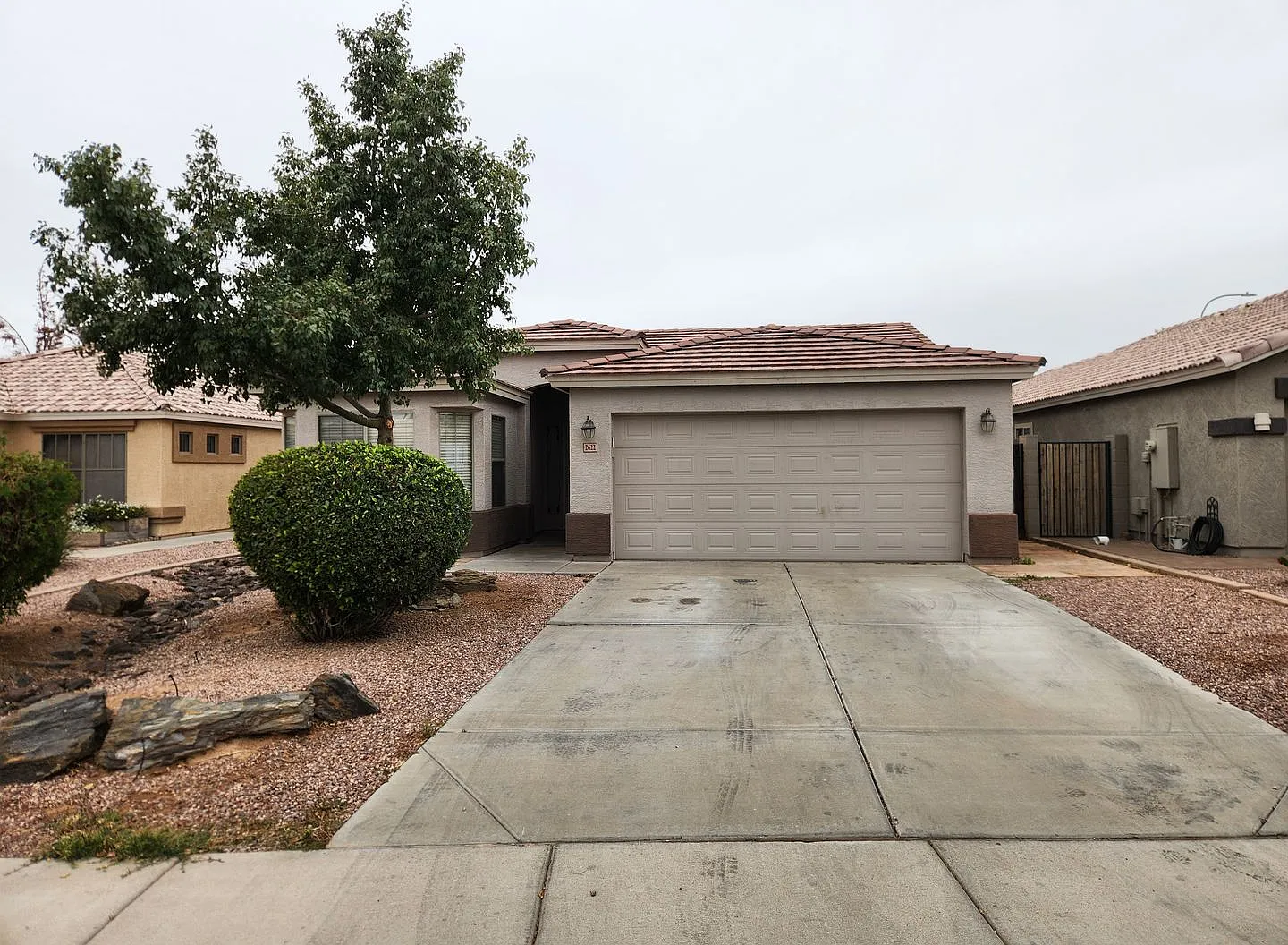 Single Level Avondale Home — Photo 1