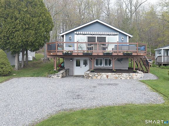 2nd image of 107 North Shore Road