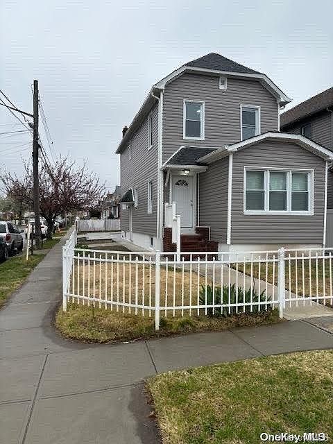 1st image of 218-11 119th Avenue
