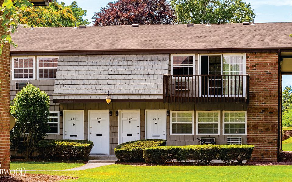 Heatherwood House at Ronkonkoma 147 Lake Shore Rd Lake Ronkonkoma NY Zillow