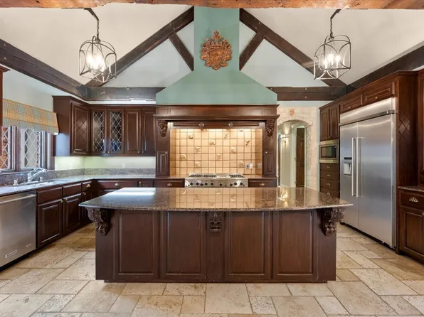 1002 Red Wing Ct, Mansfield, TX 76063