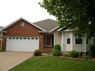 2135 E Kathryn Dr, Republic, MO 65738