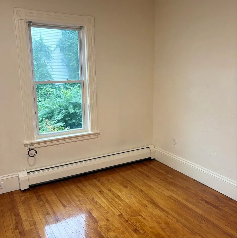 2 bed, 1100 sqft, $1,975 — Photo 2