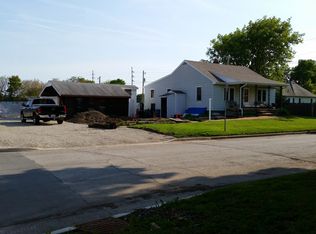 79 E Beardsley Ave, Champaign, IL 61820