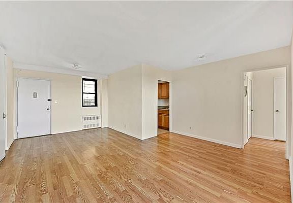 5th image of 4901 Henry Hudson Pkwy W APT 7J