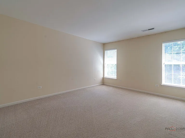 790 Oak Hollow Rd — Photo 17
