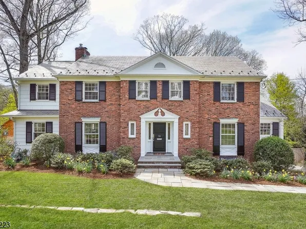 54 PORTLAND RD, Summit City, NJ 07901