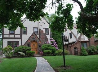 58 Whittingham Ter, Millburn, NJ 07041