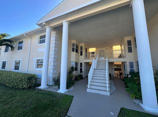 319 N Grove Isle Cir, Vero Beach, FL 32962