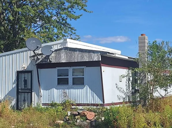 939 Adolph Rd, Union City, MI 49094