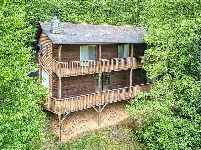 1st image of 120 Mountain Crest Dr