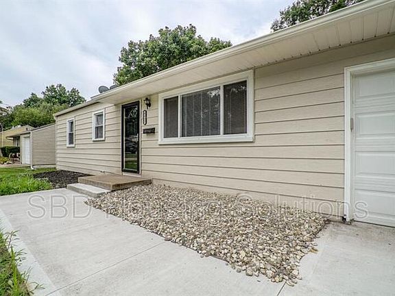 2nd image of 8612 Corrington Ave
