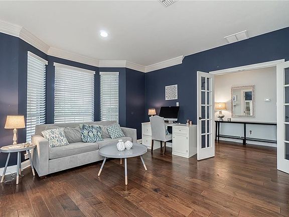 5th image of 2620 Courtside Ln