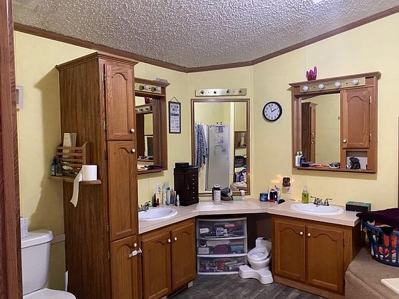5th image of 13613 Winding Creek Dr