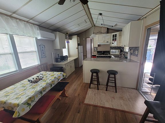 4th image of 490 Empire Rd #Ebw089