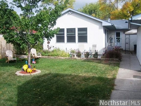 2nd image of 2658 Chippewa Ave